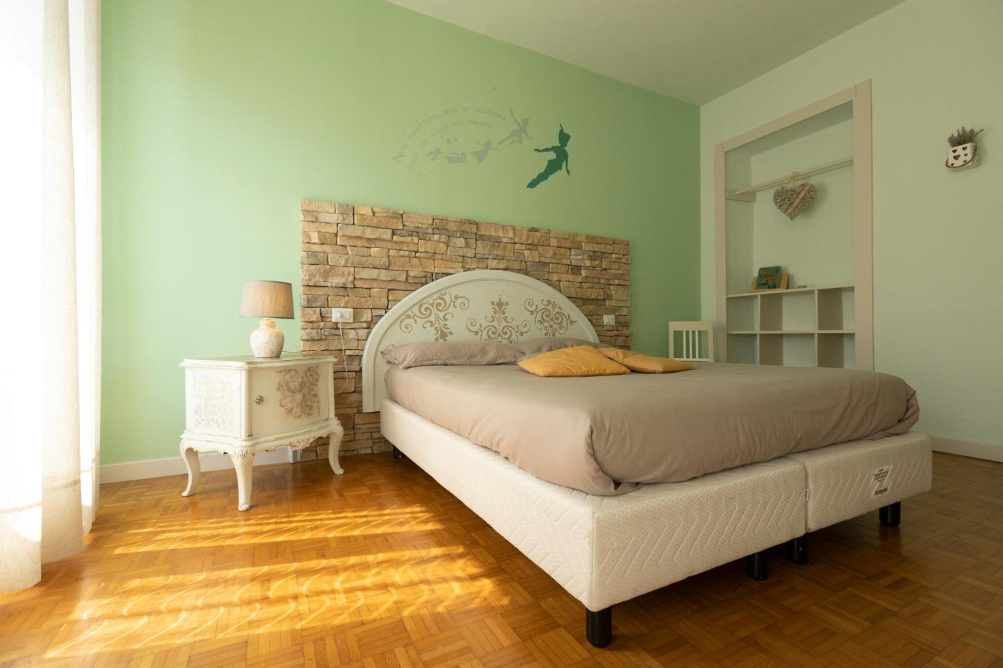 La Favola Hotel Soriso Bagian luar foto